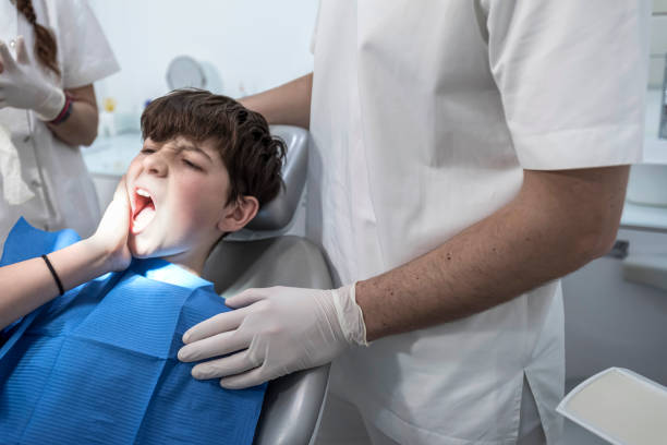 Best Emergency Tooth Extraction in Middlebranch, OH